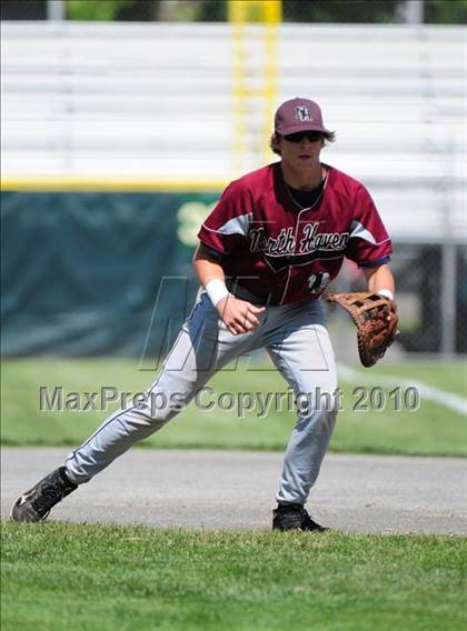 Thumbnail 1 in North Haven vs. Sheehan (CIAC Class L Semifinal) photogallery.