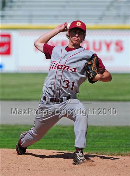 Thumbnail 1 in North Haven vs. Sheehan (CIAC Class L Semifinal) photogallery.