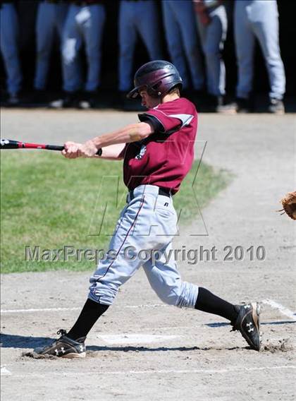 Thumbnail 3 in North Haven vs. Sheehan (CIAC Class L Semifinal) photogallery.