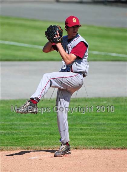 Thumbnail 3 in North Haven vs. Sheehan (CIAC Class L Semifinal) photogallery.