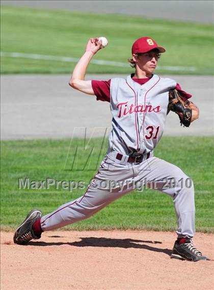 Thumbnail 2 in North Haven vs. Sheehan (CIAC Class L Semifinal) photogallery.