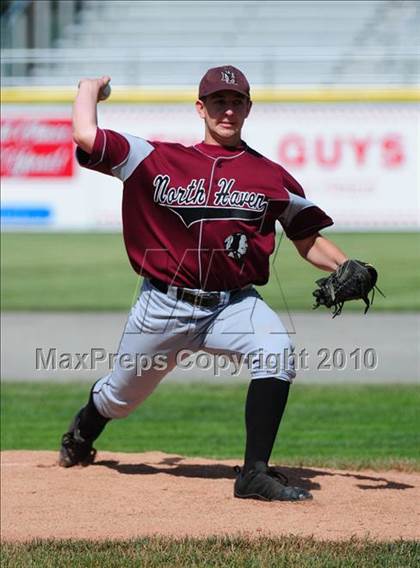 Thumbnail 3 in North Haven vs. Sheehan (CIAC Class L Semifinal) photogallery.