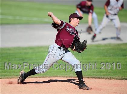 Thumbnail 3 in North Haven vs. Sheehan (CIAC Class L Semifinal) photogallery.