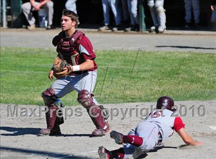 Thumbnail 3 in North Haven vs. Sheehan (CIAC Class L Semifinal) photogallery.