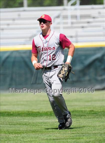 Thumbnail 1 in North Haven vs. Sheehan (CIAC Class L Semifinal) photogallery.