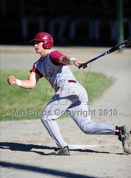 Thumbnail 2 in North Haven vs. Sheehan (CIAC Class L Semifinal) photogallery.