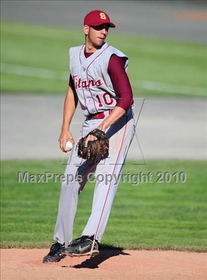 Thumbnail 3 in North Haven vs. Sheehan (CIAC Class L Semifinal) photogallery.