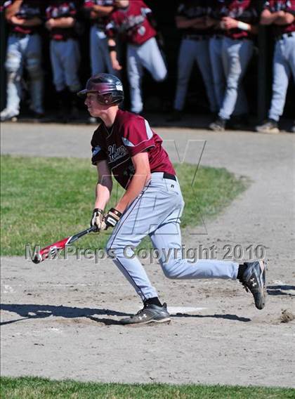 Thumbnail 3 in North Haven vs. Sheehan (CIAC Class L Semifinal) photogallery.