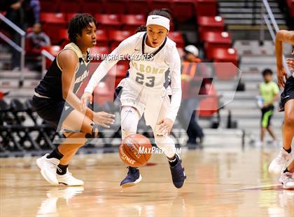Thumbnail 1 in Bonita Vista vs. Mater Dei Catholic (CIF SDS D1 Final) photogallery.