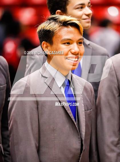 Thumbnail 2 in Bonita Vista vs. Mater Dei Catholic (CIF SDS D1 Final) photogallery.