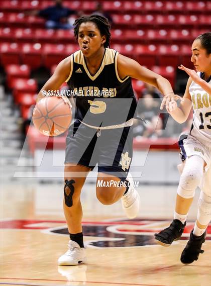 Thumbnail 3 in Bonita Vista vs. Mater Dei Catholic (CIF SDS D1 Final) photogallery.