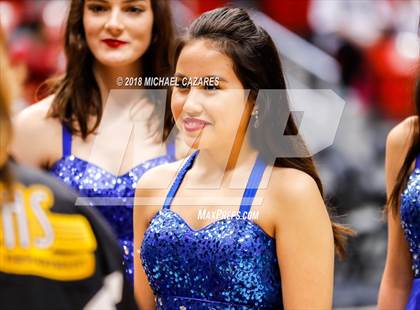 Thumbnail 2 in Bonita Vista vs. Mater Dei Catholic (CIF SDS D1 Final) photogallery.