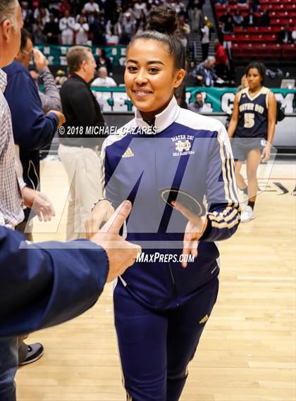 Thumbnail 2 in Bonita Vista vs. Mater Dei Catholic (CIF SDS D1 Final) photogallery.