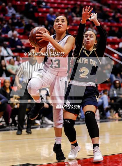 Thumbnail 1 in Bonita Vista vs. Mater Dei Catholic (CIF SDS D1 Final) photogallery.