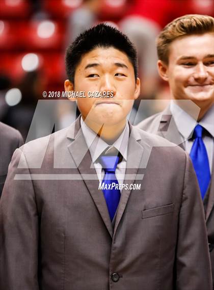 Thumbnail 1 in Bonita Vista vs. Mater Dei Catholic (CIF SDS D1 Final) photogallery.