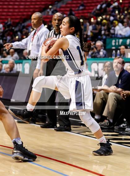 Thumbnail 1 in Bonita Vista vs. Mater Dei Catholic (CIF SDS D1 Final) photogallery.