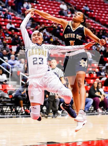 Thumbnail 3 in Bonita Vista vs. Mater Dei Catholic (CIF SDS D1 Final) photogallery.