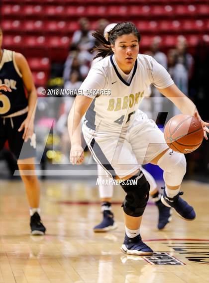 Thumbnail 2 in Bonita Vista vs. Mater Dei Catholic (CIF SDS D1 Final) photogallery.