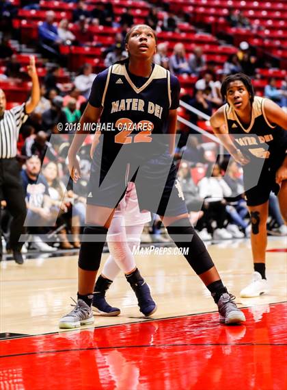 Thumbnail 1 in Bonita Vista vs. Mater Dei Catholic (CIF SDS D1 Final) photogallery.