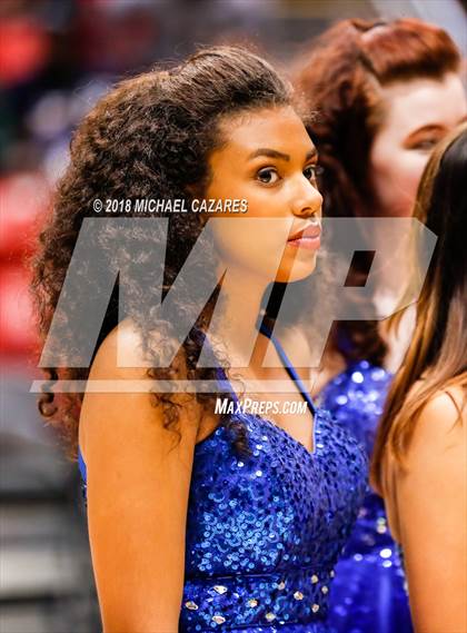 Thumbnail 3 in Bonita Vista vs. Mater Dei Catholic (CIF SDS D1 Final) photogallery.