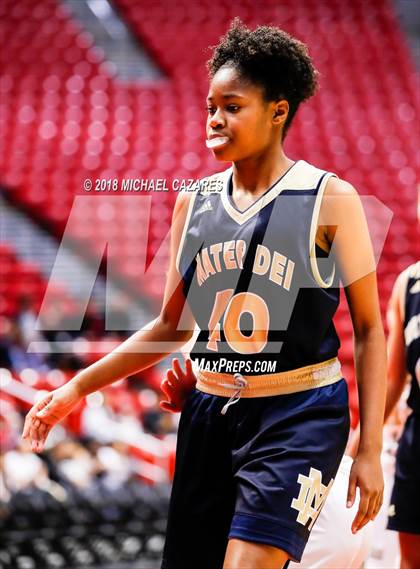Thumbnail 3 in Bonita Vista vs. Mater Dei Catholic (CIF SDS D1 Final) photogallery.