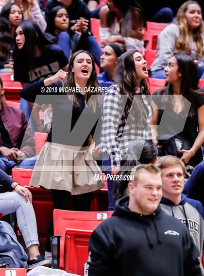 Thumbnail 2 in Bonita Vista vs. Mater Dei Catholic (CIF SDS D1 Final) photogallery.