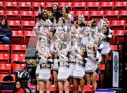 Thumbnail 1 in Bonita Vista vs. Mater Dei Catholic (CIF SDS D1 Final) photogallery.