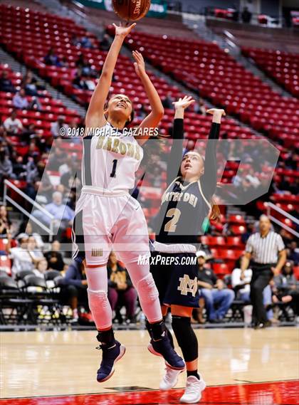 Thumbnail 2 in Bonita Vista vs. Mater Dei Catholic (CIF SDS D1 Final) photogallery.