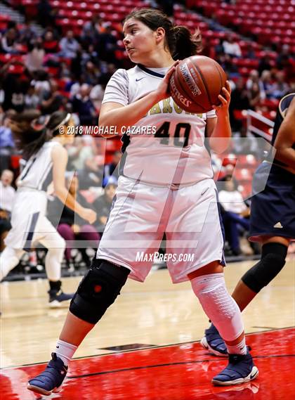 Thumbnail 1 in Bonita Vista vs. Mater Dei Catholic (CIF SDS D1 Final) photogallery.