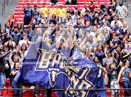 Thumbnail 3 in Bonita Vista vs. Mater Dei Catholic (CIF SDS D1 Final) photogallery.