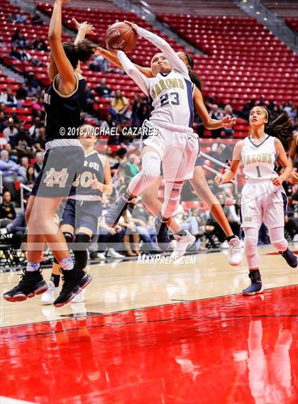 Thumbnail 3 in Bonita Vista vs. Mater Dei Catholic (CIF SDS D1 Final) photogallery.