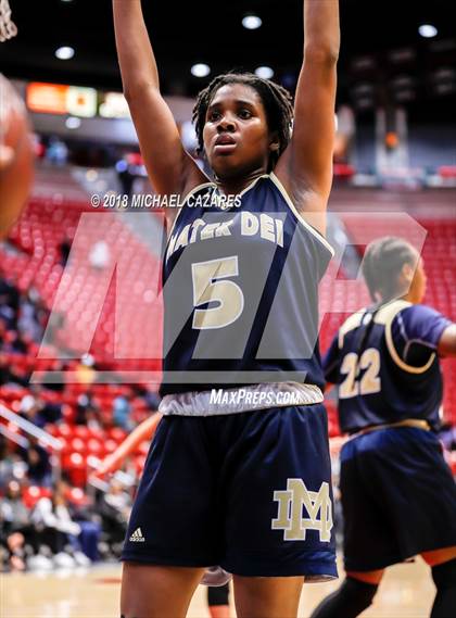 Thumbnail 3 in Bonita Vista vs. Mater Dei Catholic (CIF SDS D1 Final) photogallery.