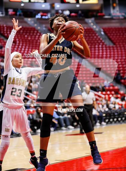 Thumbnail 1 in Bonita Vista vs. Mater Dei Catholic (CIF SDS D1 Final) photogallery.