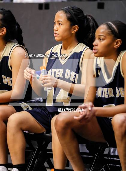 Thumbnail 3 in Bonita Vista vs. Mater Dei Catholic (CIF SDS D1 Final) photogallery.