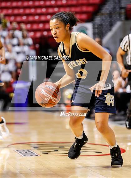 Thumbnail 1 in Bonita Vista vs. Mater Dei Catholic (CIF SDS D1 Final) photogallery.