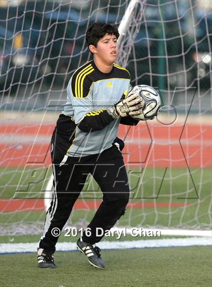 Thumbnail 2 in Gabrielino @ Arroyo photogallery.