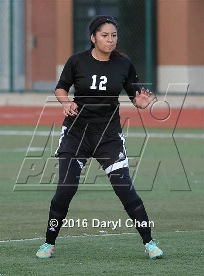 Thumbnail 2 in Gabrielino @ Arroyo photogallery.