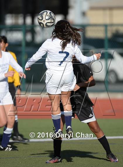 Thumbnail 1 in Gabrielino @ Arroyo photogallery.