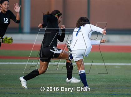 Thumbnail 3 in Gabrielino @ Arroyo photogallery.