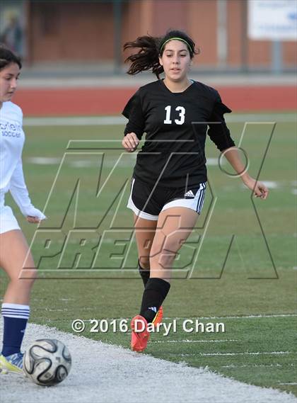 Thumbnail 1 in Gabrielino @ Arroyo photogallery.