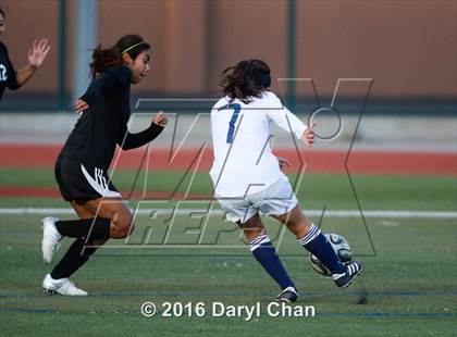 Thumbnail 2 in Gabrielino @ Arroyo photogallery.
