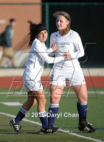 Thumbnail 3 in Gabrielino @ Arroyo photogallery.