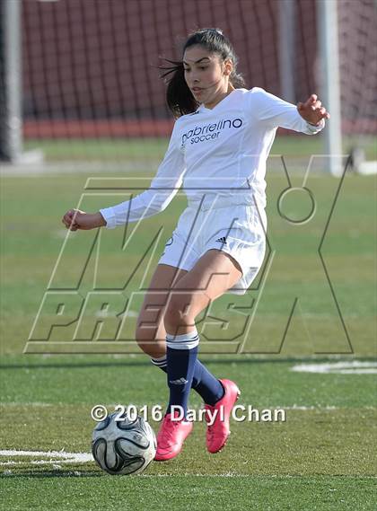 Thumbnail 2 in Gabrielino @ Arroyo photogallery.