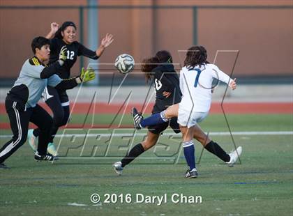 Thumbnail 1 in Gabrielino @ Arroyo photogallery.