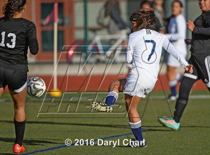 Thumbnail 2 in Gabrielino @ Arroyo photogallery.