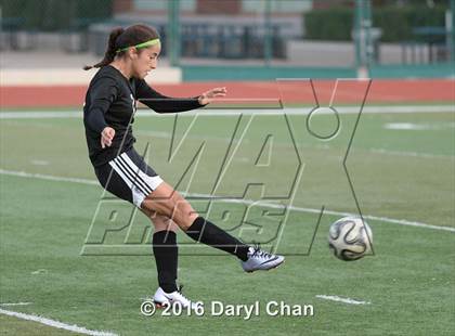 Thumbnail 2 in Gabrielino @ Arroyo photogallery.