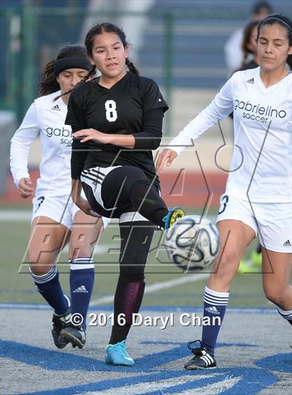 Thumbnail 1 in Gabrielino @ Arroyo photogallery.