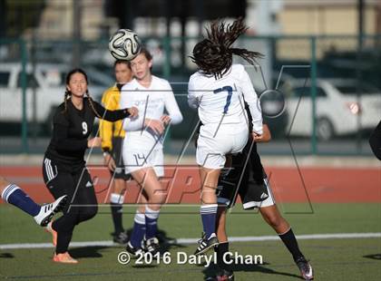 Thumbnail 2 in Gabrielino @ Arroyo photogallery.
