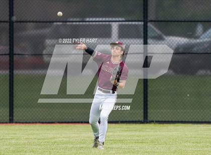 Thumbnail 2 in Greencastle vs. Brebeuf Jesuit Preparatory (IHSAA 3A Sectional First Round) photogallery.