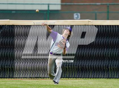 Thumbnail 1 in Greencastle vs. Brebeuf Jesuit Preparatory (IHSAA 3A Sectional First Round) photogallery.